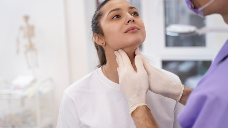 Comment se passe un lifting cervico facial ?